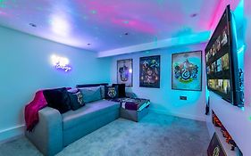 The Hogwarts Retreat - Cinema Room - Special May Offer - 25Th - 31St